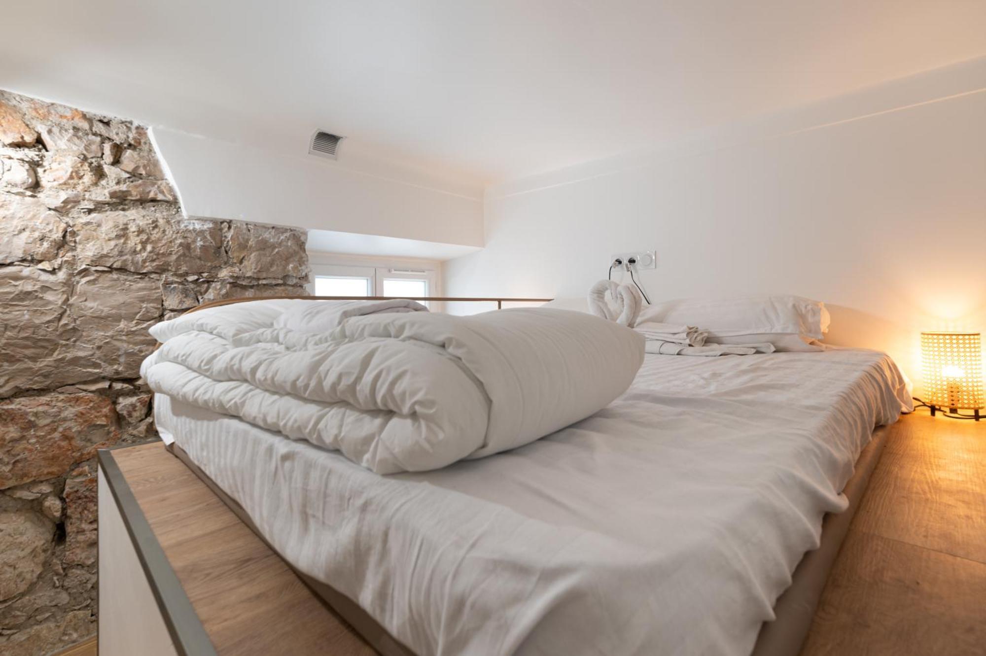 Leilighet Place Du Pin - Wifi, Ac, 2 Pers *